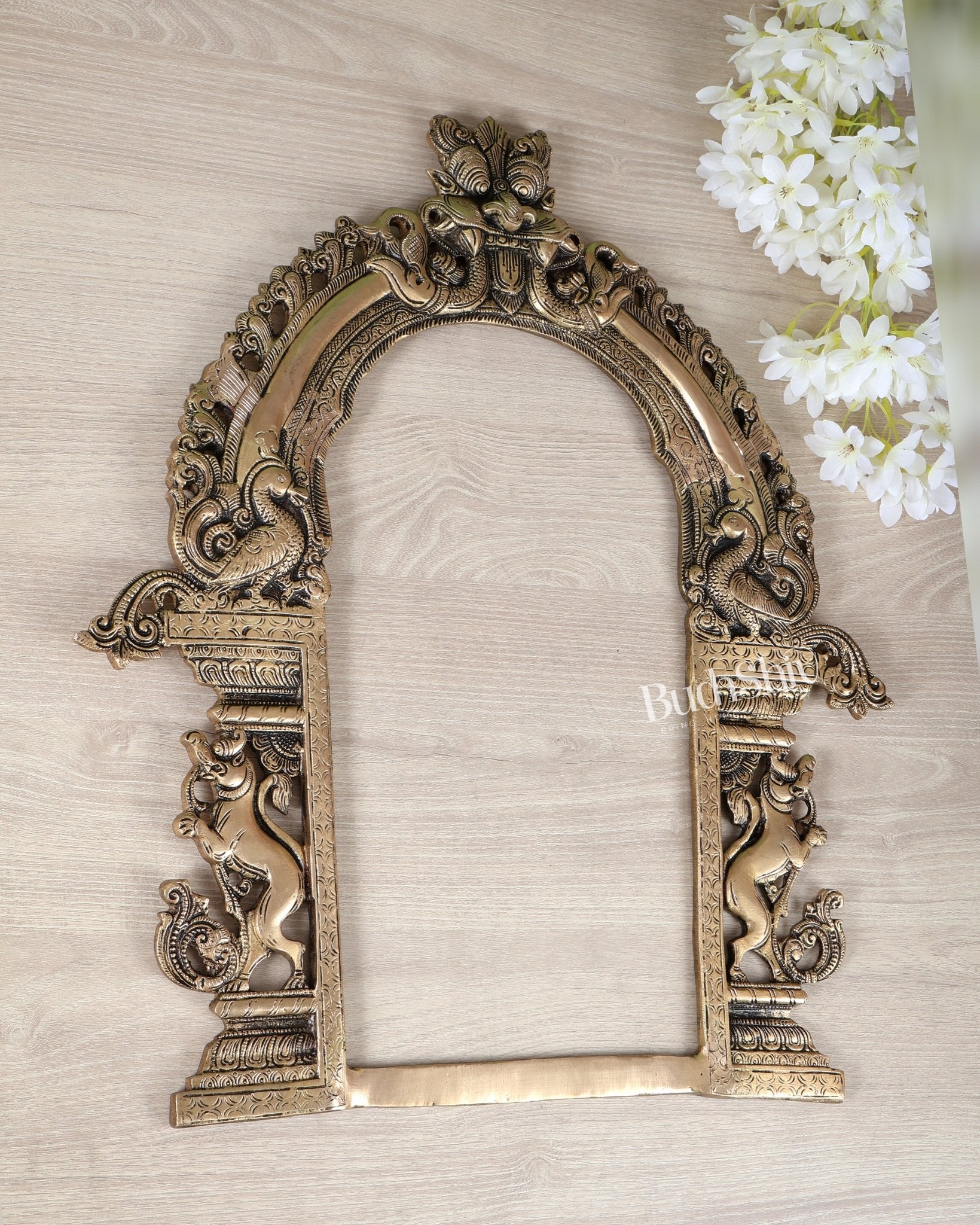Brass Prabhavali with Kirtimukha and yali Design – 21 Inch (5.31 KG) - Budhshiv.com