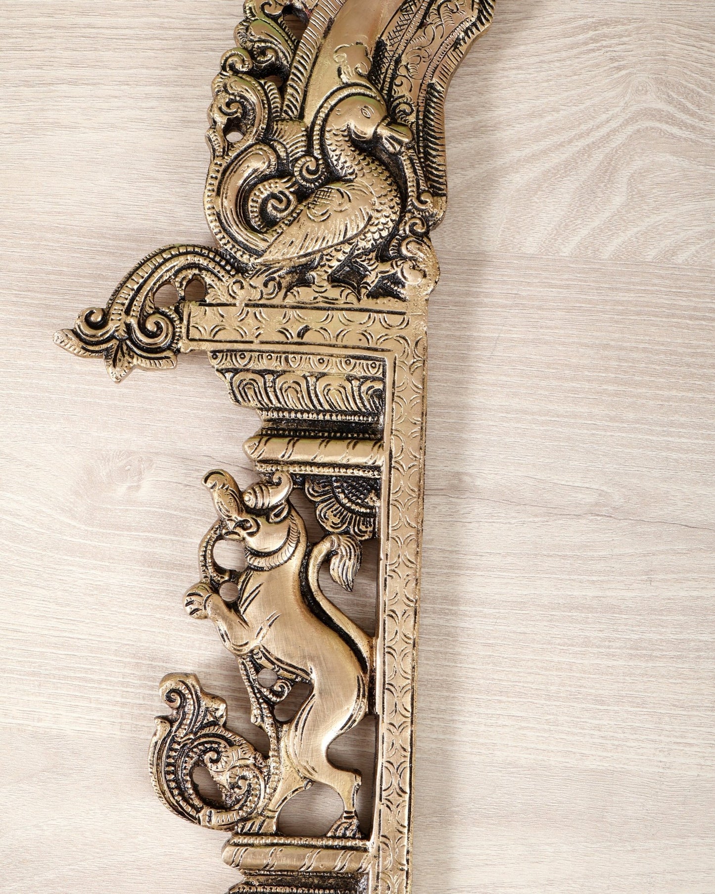 Brass Prabhavali with Kirtimukha and yali Design – 21 Inch (5.31 KG) - Budhshiv.com