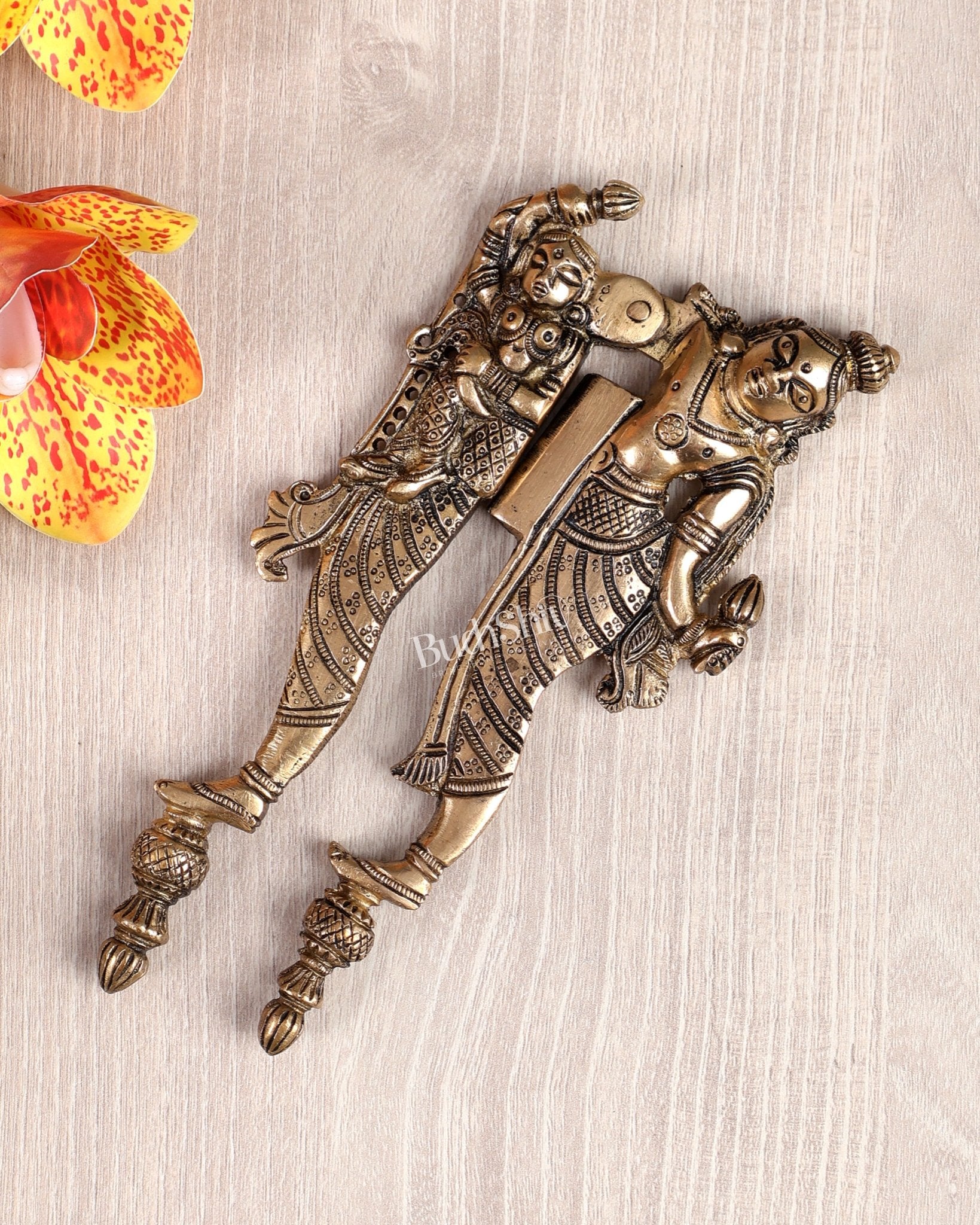 Brass Radha Mohan Gopala Nut Cutter – Collectible Krishna Design Craft Piece (6.5 Inches) - Budhshiv.com