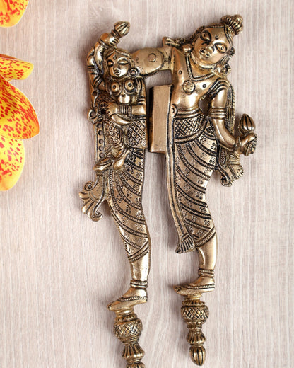 Brass Radha Mohan Gopala Nut Cutter – Collectible Krishna Design Craft Piece (6.5 Inches) - Budhshiv.com