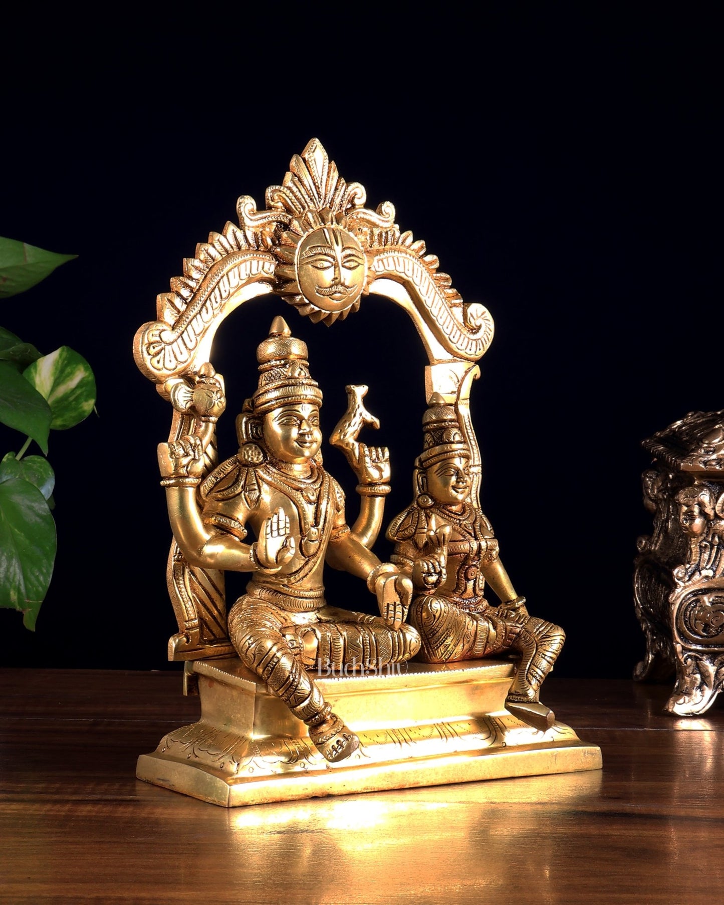 Brass Shiva Parvati Seated with Prabhavali 10.5 inch - Budhshiv.com