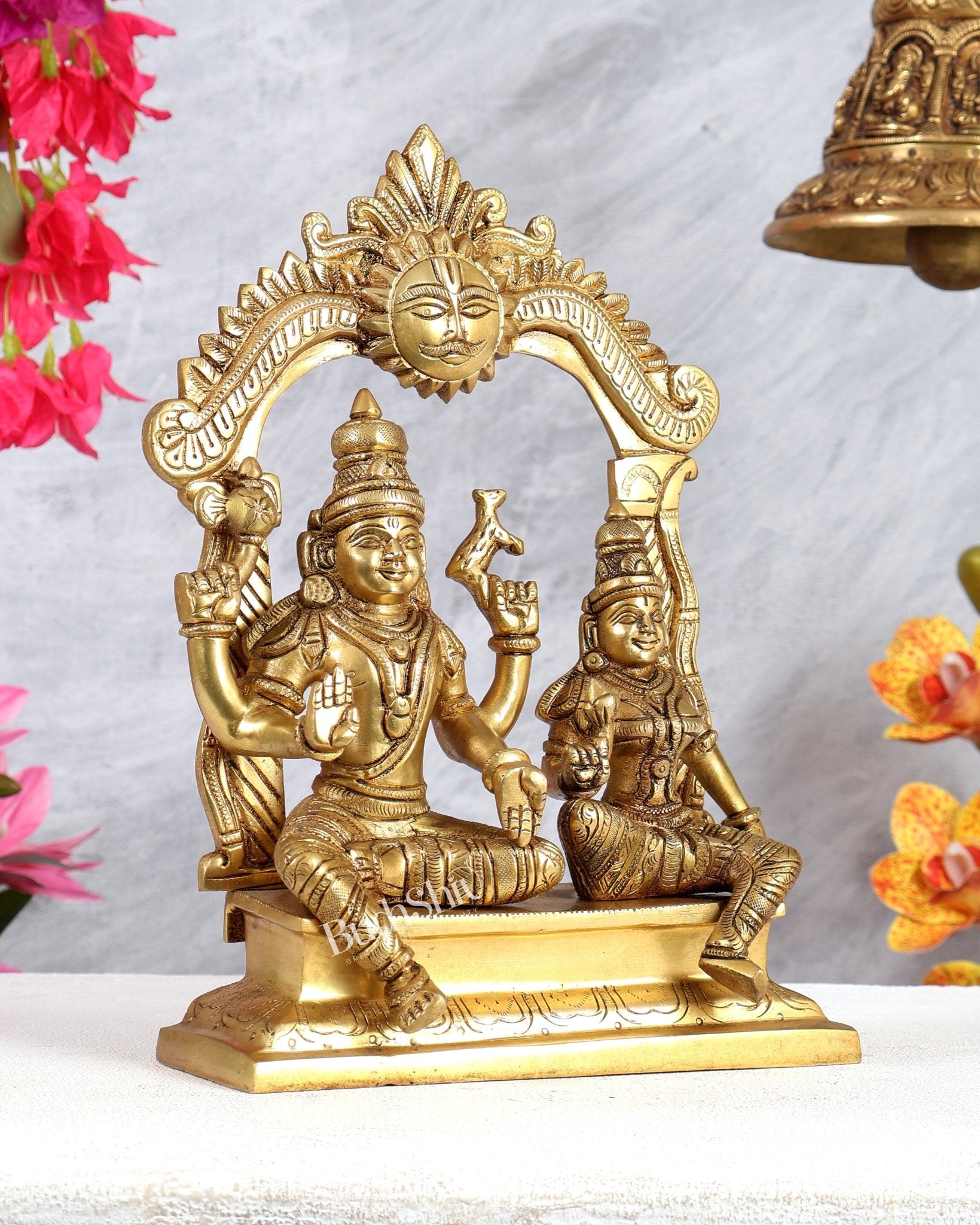 Brass Shiva Parvati Seated with Prabhavali 10.5 inch - Budhshiv.com
