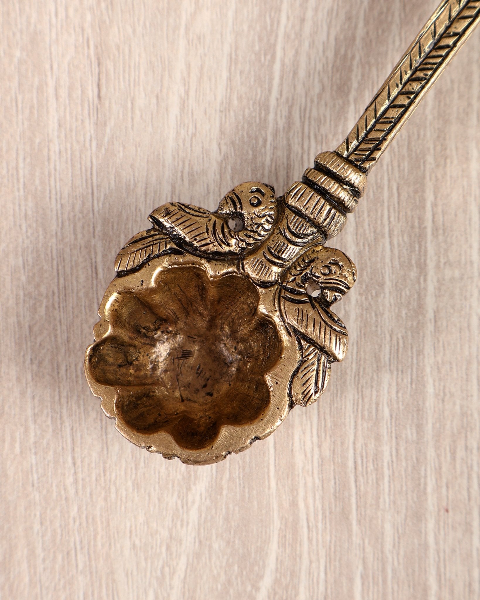 Brass Small Dancing Bala Krishna Gopal Hawan Spoon – Floral Bowl Sruva for Yagya (6 Inches) - Budhshiv.com