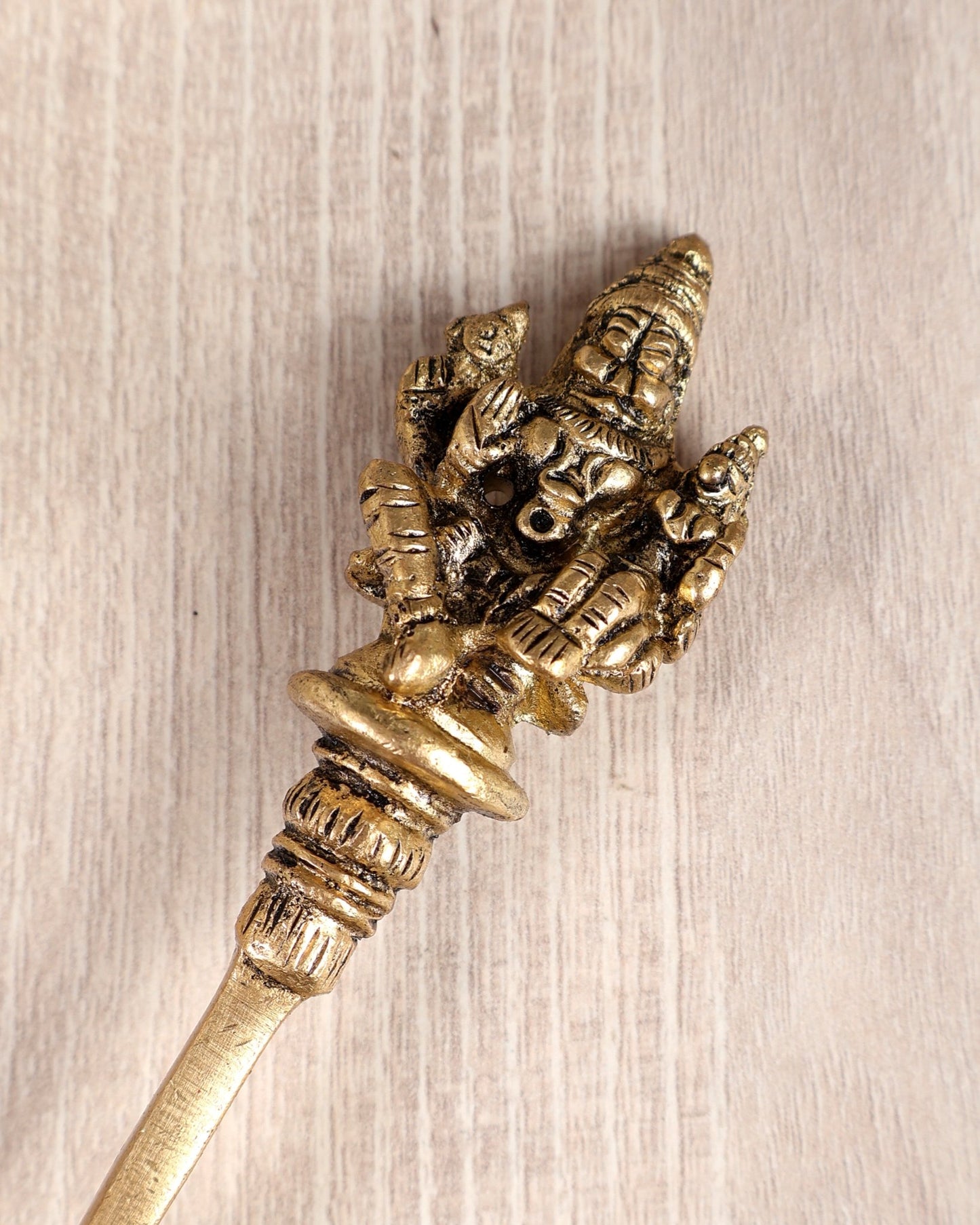 Brass Small Lakshmi Narasimha Swamy Hawan Spoon – Sruva Offering Ladle for Yagya (6 Inches) - Budhshiv.com