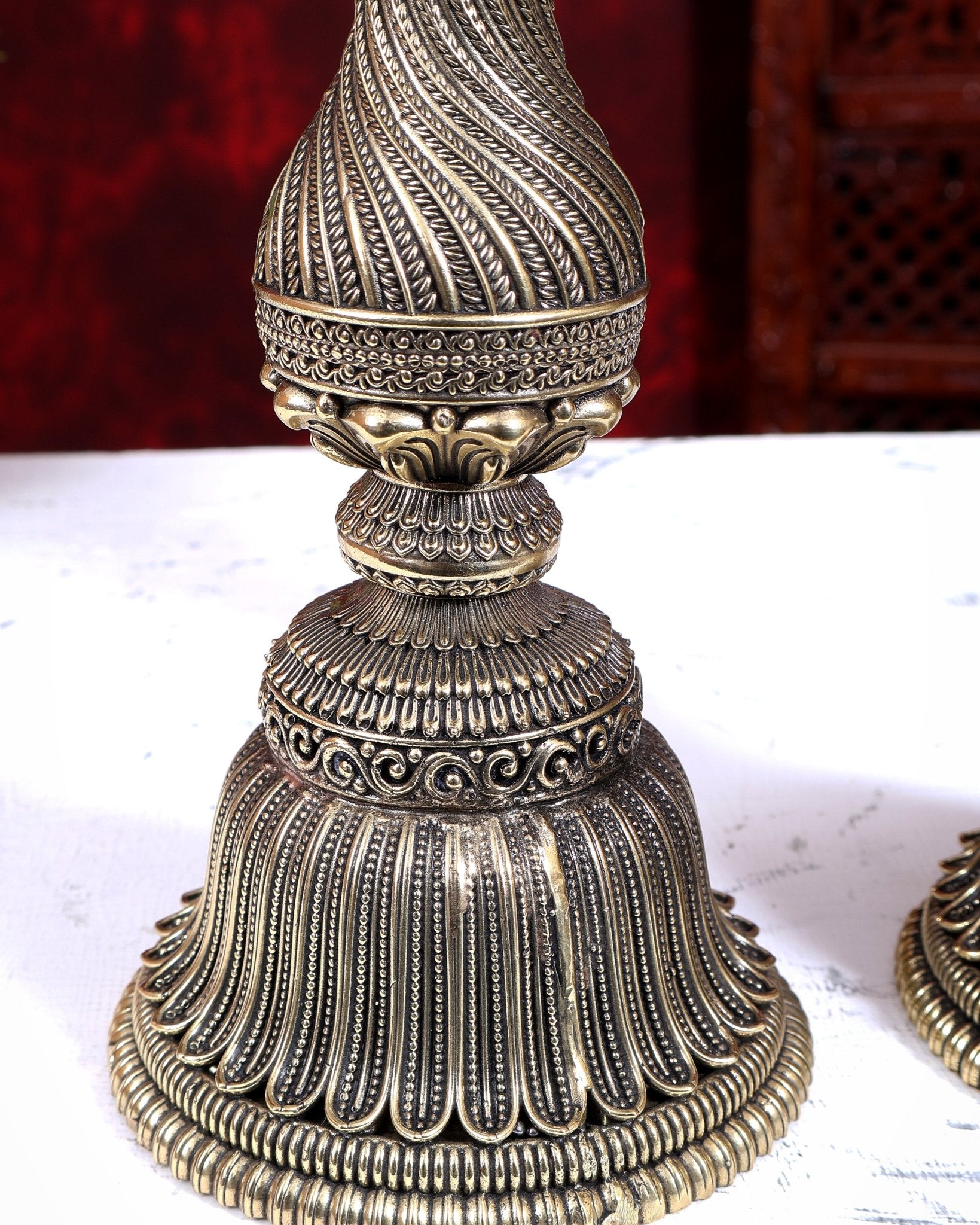 Brass Superfine Annam Pakshi Villaku Oil Lamp Diya | Pure Brass Swan Lamp | South Indian Temple Diya 12 inch - Budhshiv.com