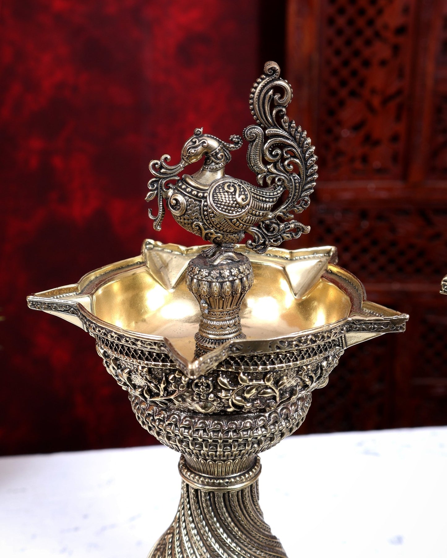 Brass Superfine Annam Pakshi Villaku Oil Lamp Diya | Pure Brass Swan Lamp | South Indian Temple Diya 12 inch - Budhshiv.com