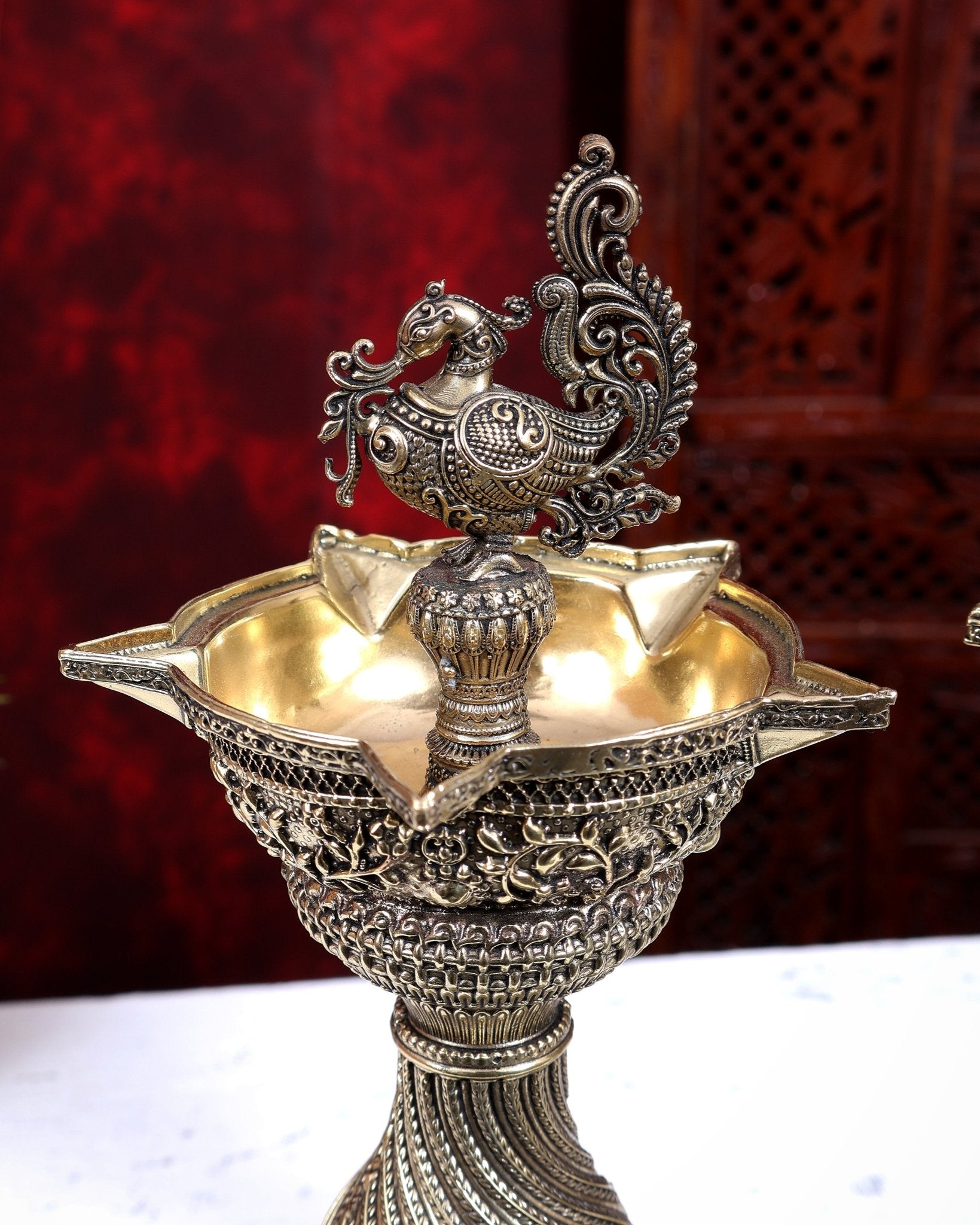 Brass Superfine Annam Pakshi Villaku Oil Lamp Diya | Pure Brass Swan Lamp | South Indian Temple Diya 12 inch - Budhshiv.com