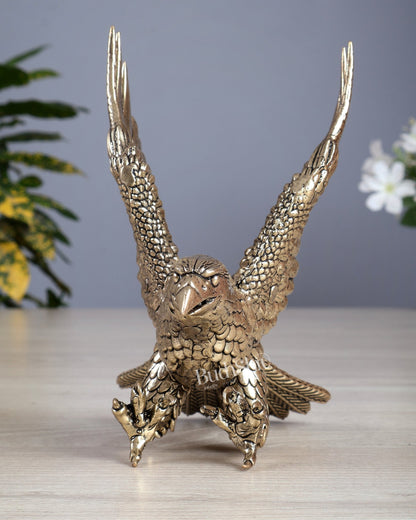 Brass Superfine Eagle Statue – Handcrafted Decorative Sculpture 6.5" - Budhshiv.com