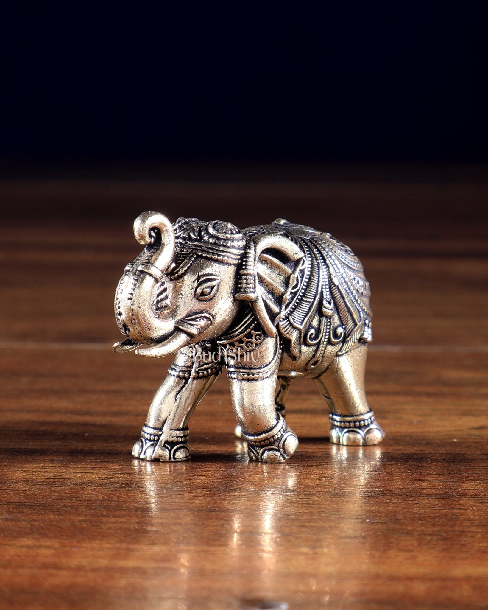 Brass Superfine Elephant Miniature Idol – Showpiece & Gift 2 inch - Budhshiv.com