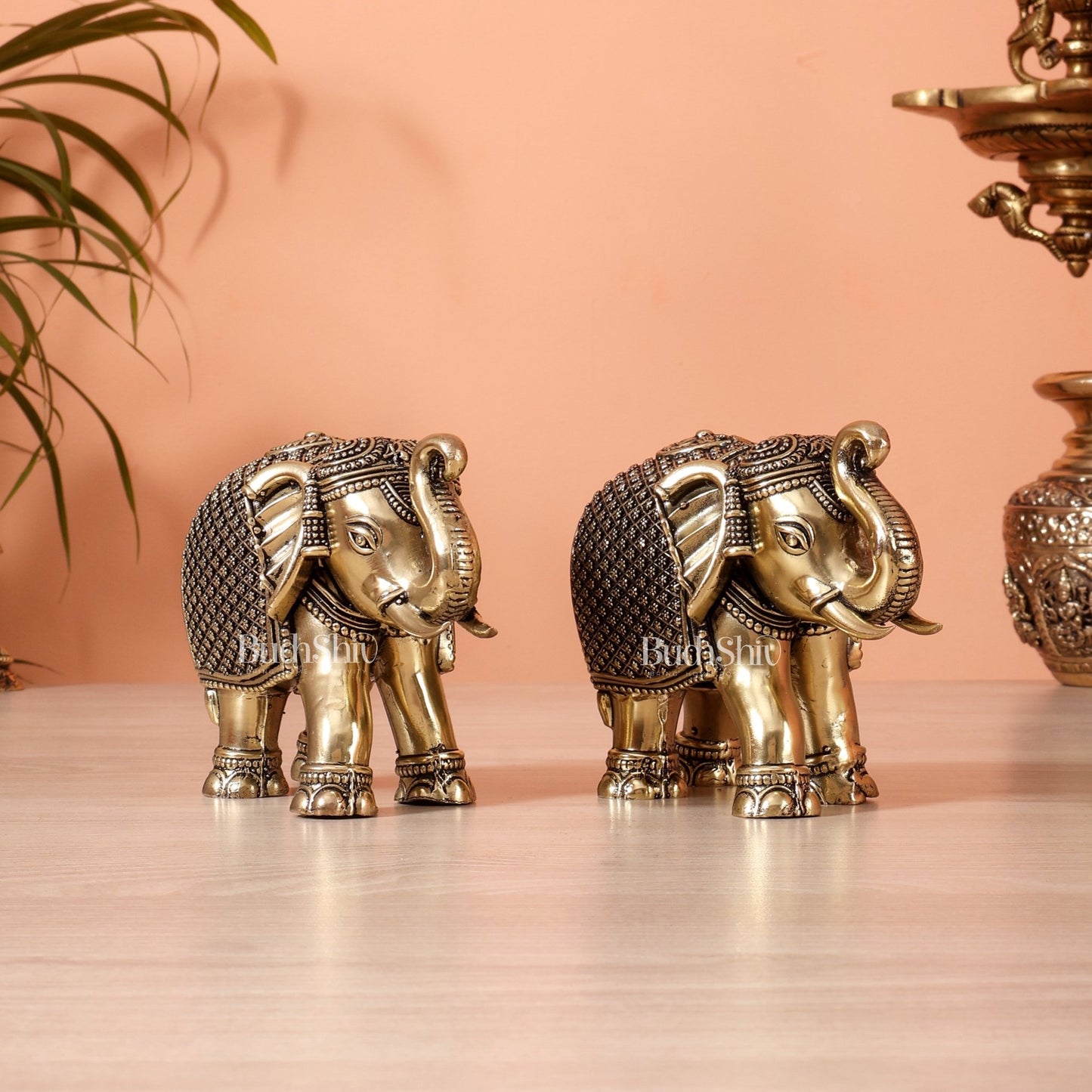 Brass Superfine Elephant Showpiece pair (5.5 Inch, 940 gm) - Budhshiv.com