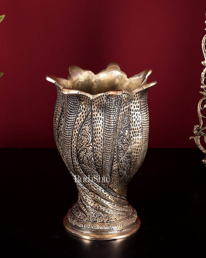 Brass Superfine Flower Vase / Flower Pot with Snake Design – Decorative Artefact 8 inch - Budhshiv.com