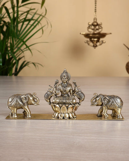 Brass Superfine Gajalakshmi Idol – Lakshmi with Dual Elephants Murti (7 Inch Width) - Budhshiv.com