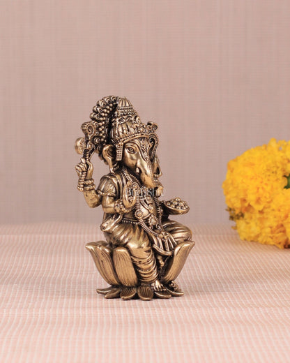 Brass Superfine Ganesh Idol - 4 Inch lotus base - Budhshiv.com