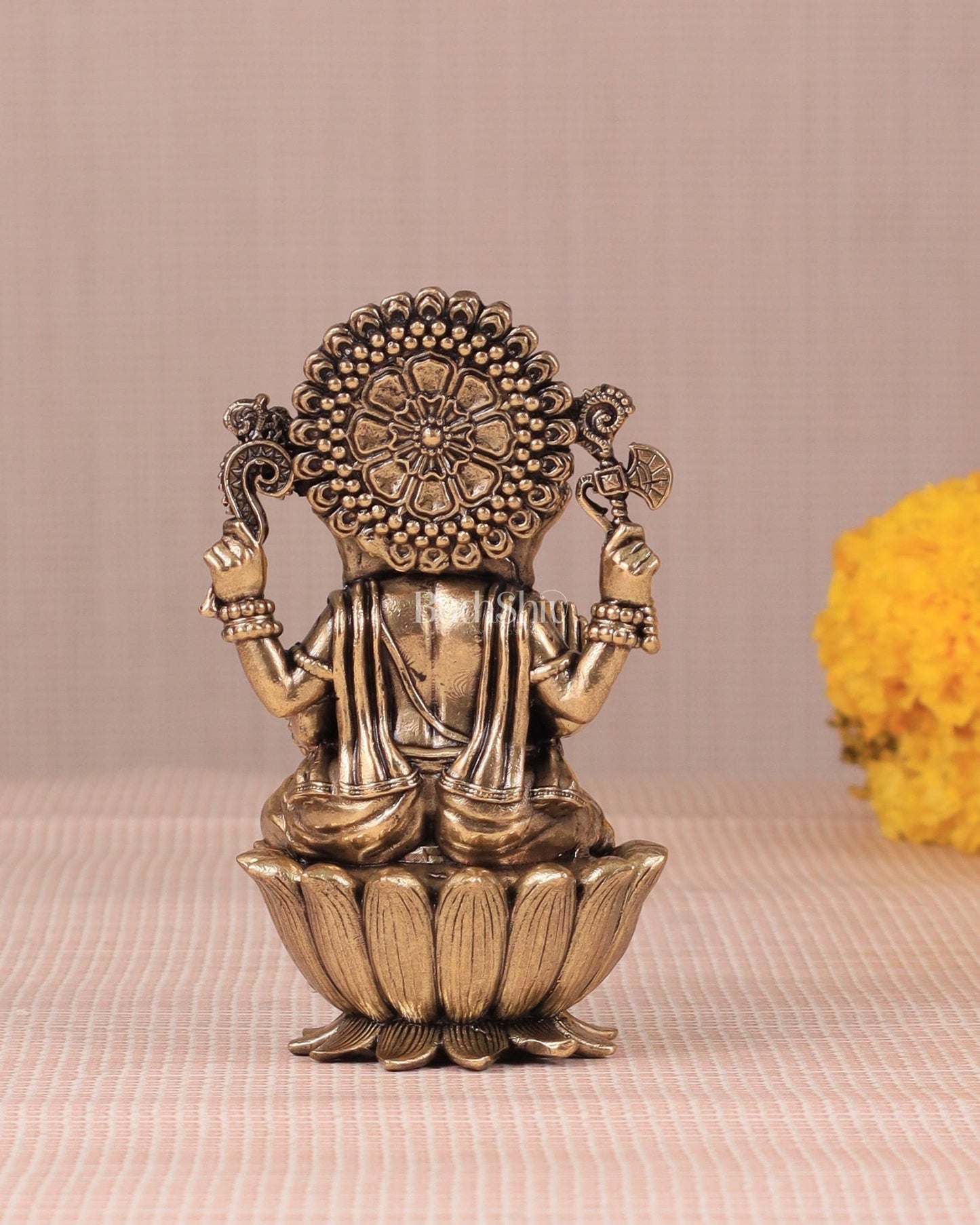 Brass Superfine Ganesh Idol - 4 Inch lotus base - Budhshiv.com
