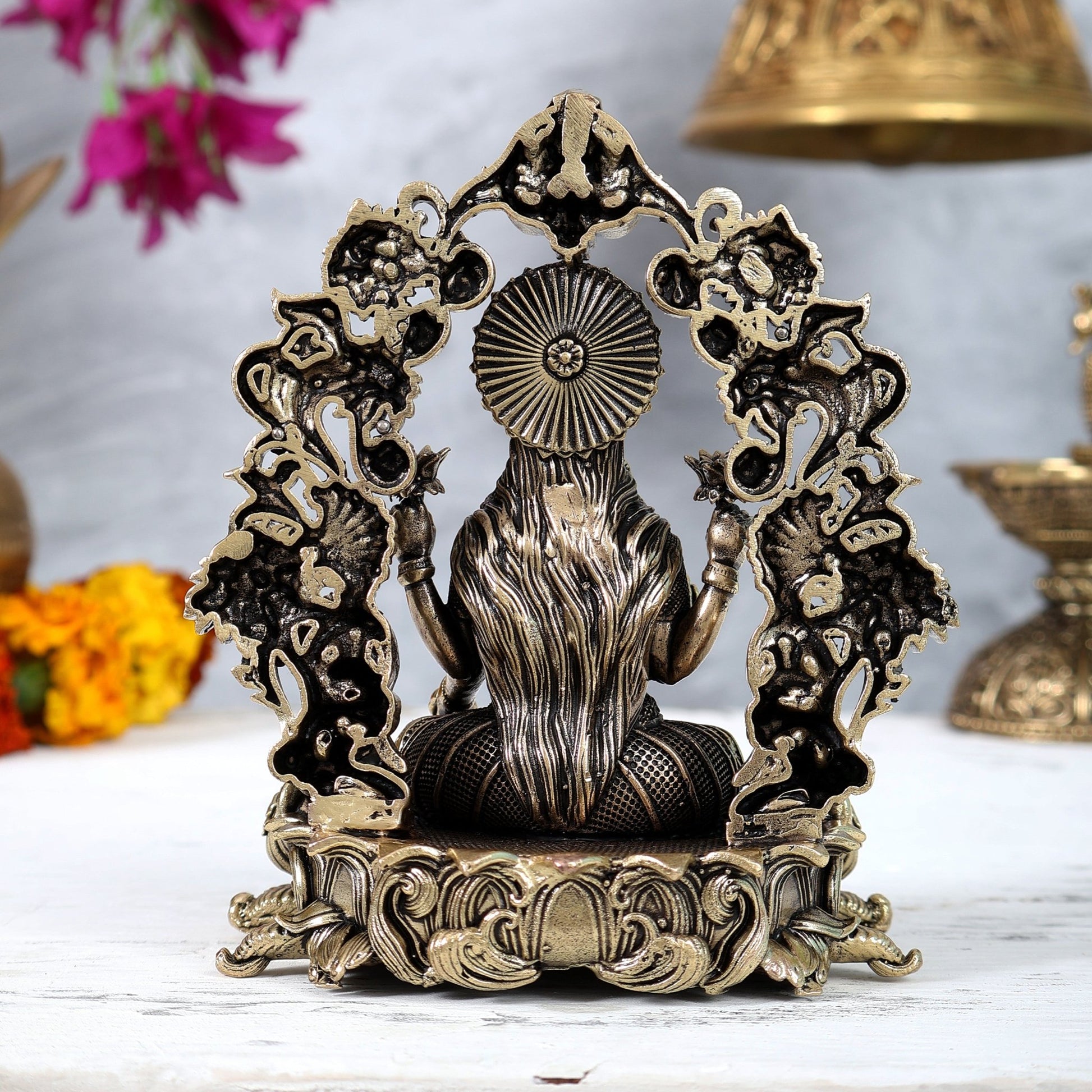 Brass Superfine Goddess Lakshmi Idol – Intricately Handcrafted Divine Sculpture (5 Inches) - Budhshiv.com