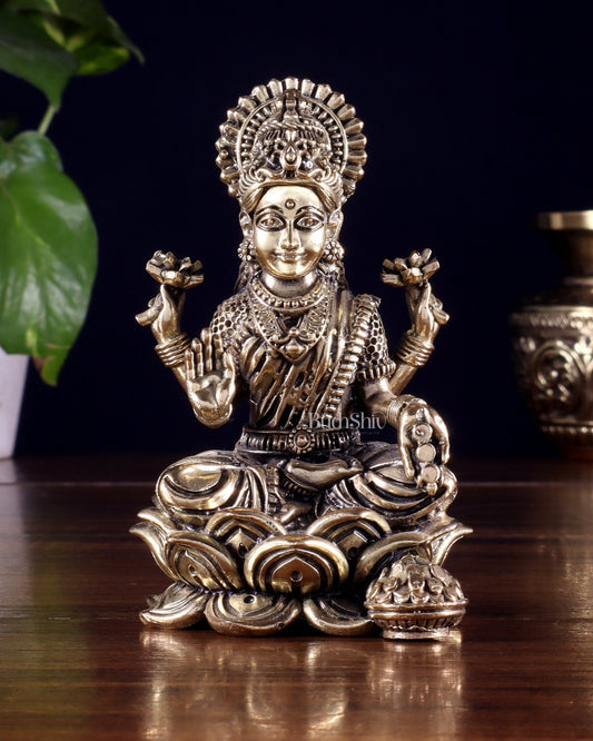 Brass Superfine Goddess Lakshmi on Lotus Idol 4 inch - Budhshiv.com