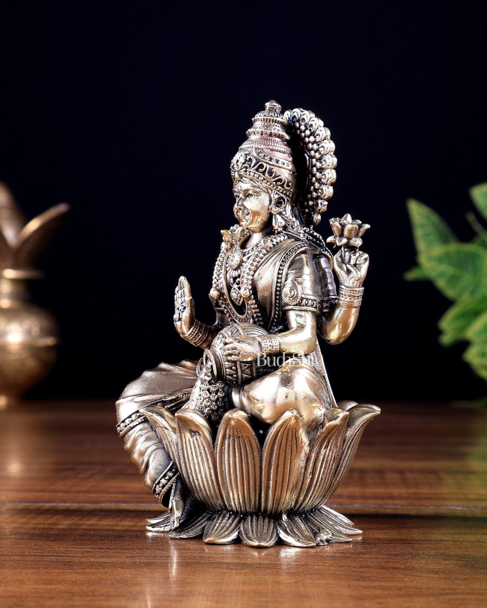 Brass Superfine Goddess Lakshmi on Lotus Idol 5 inch - Budhshiv.com