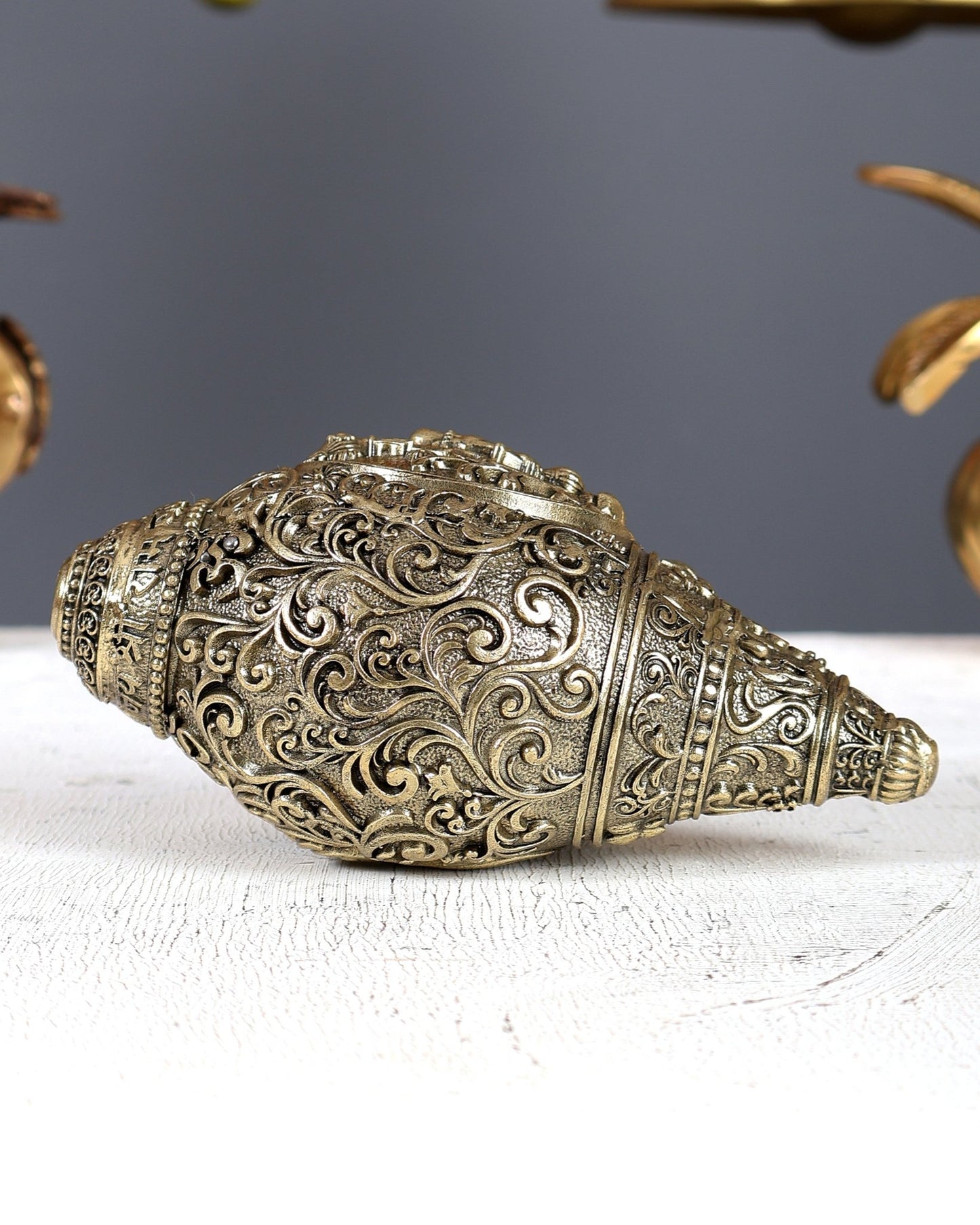 Brass Superfine Hanuman Design Shankh – Auspicious Vastu Sacred Conch Décor 4.25 Inch - Budhshiv.com