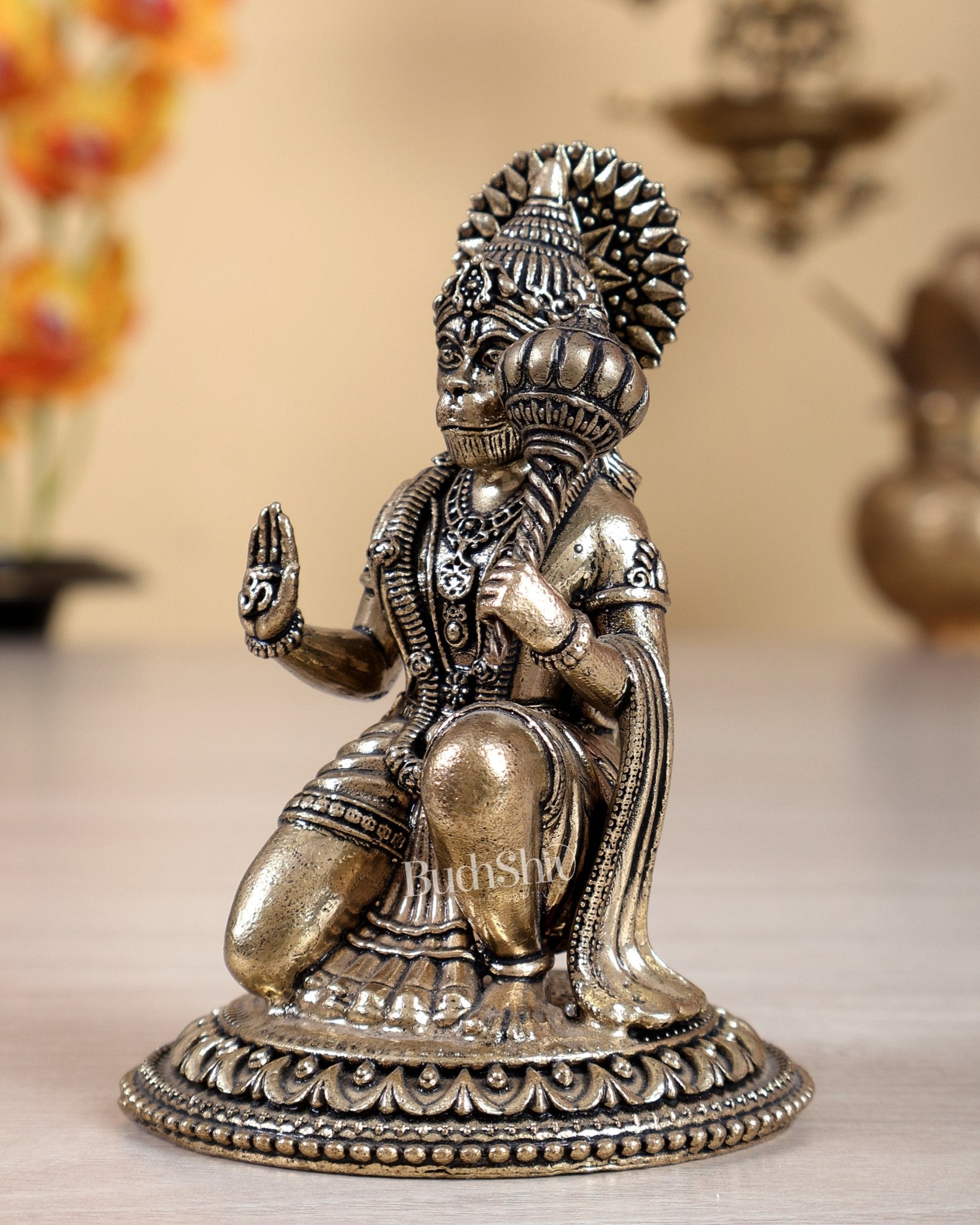 Brass Superfine Hanuman Ji Idol – 4 Inch Divine Bajrangbali Murti - Budhshiv.com