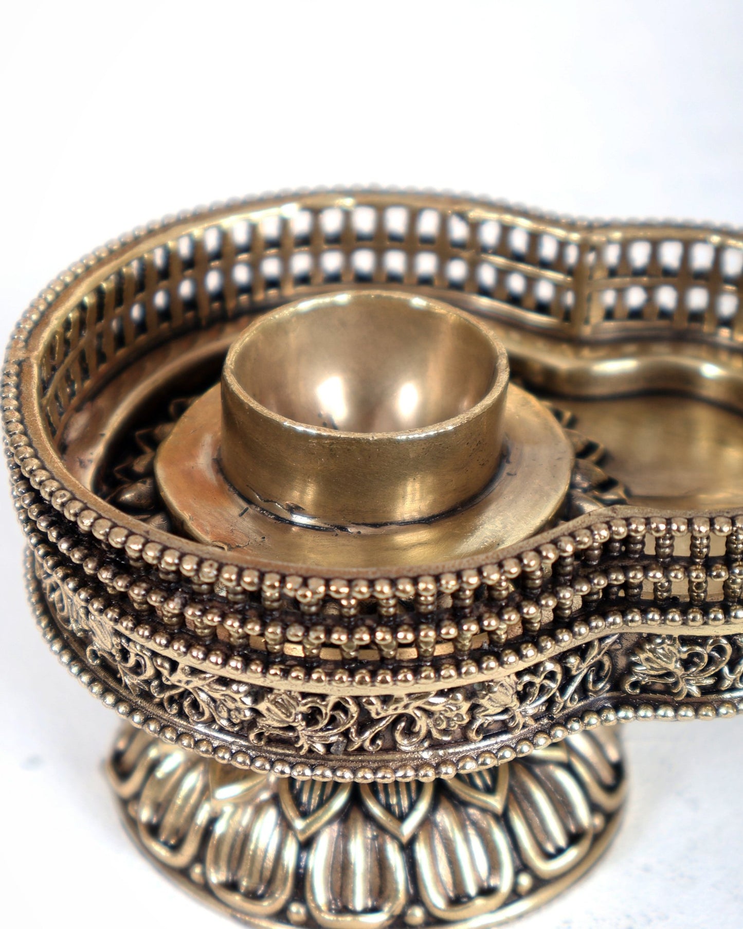 Brass Superfine Jaldhari for Shiv Lingam – Traditional Abhishek Stand 4" - Budhshiv.com