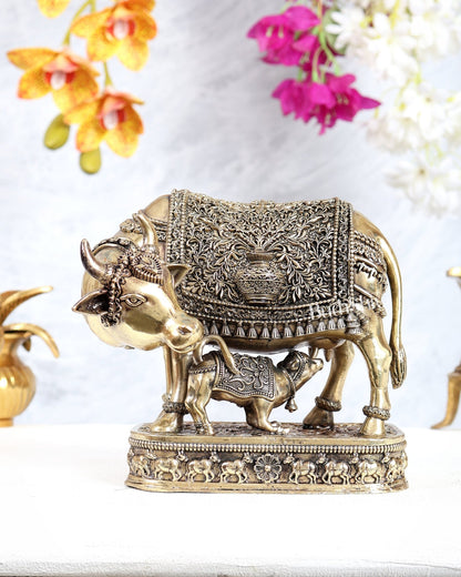 Brass Superfine Kamadhenu Cow with Calf Idol – Kalash Carvings Divine Sculpture 7 inch - Budhshiv.com