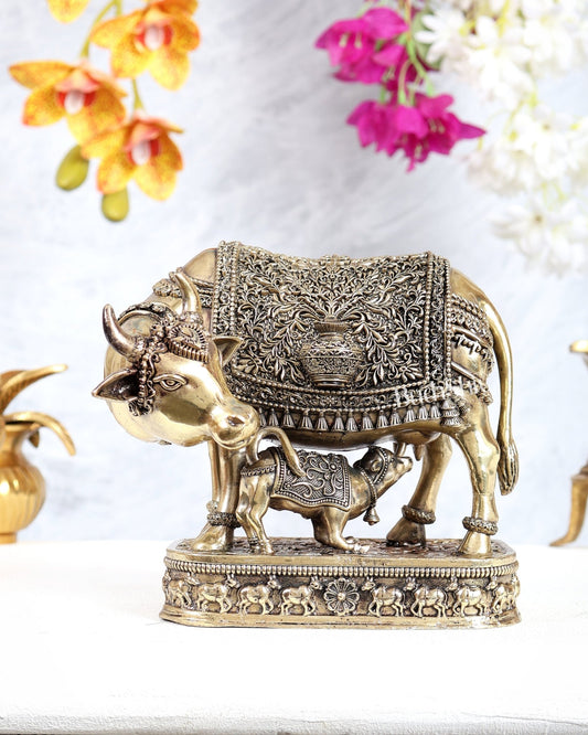Brass Superfine Kamadhenu Cow with Calf Idol – Kalash Carvings Divine Sculpture 7 inch - Budhshiv.com