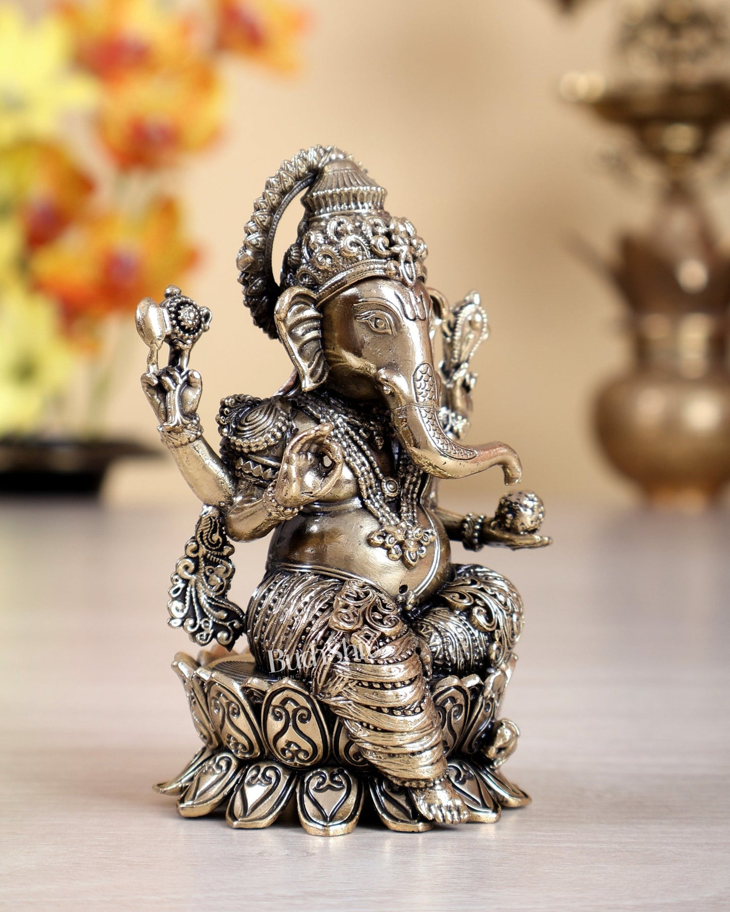Brass superfine kamal ganesha Intricate idol 4 inch - Budhshiv.com