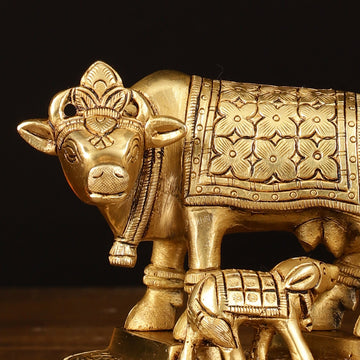 Brass Superfine Kamdhenu Cow with Calf Idol - 4" Height - Budhshiv.com