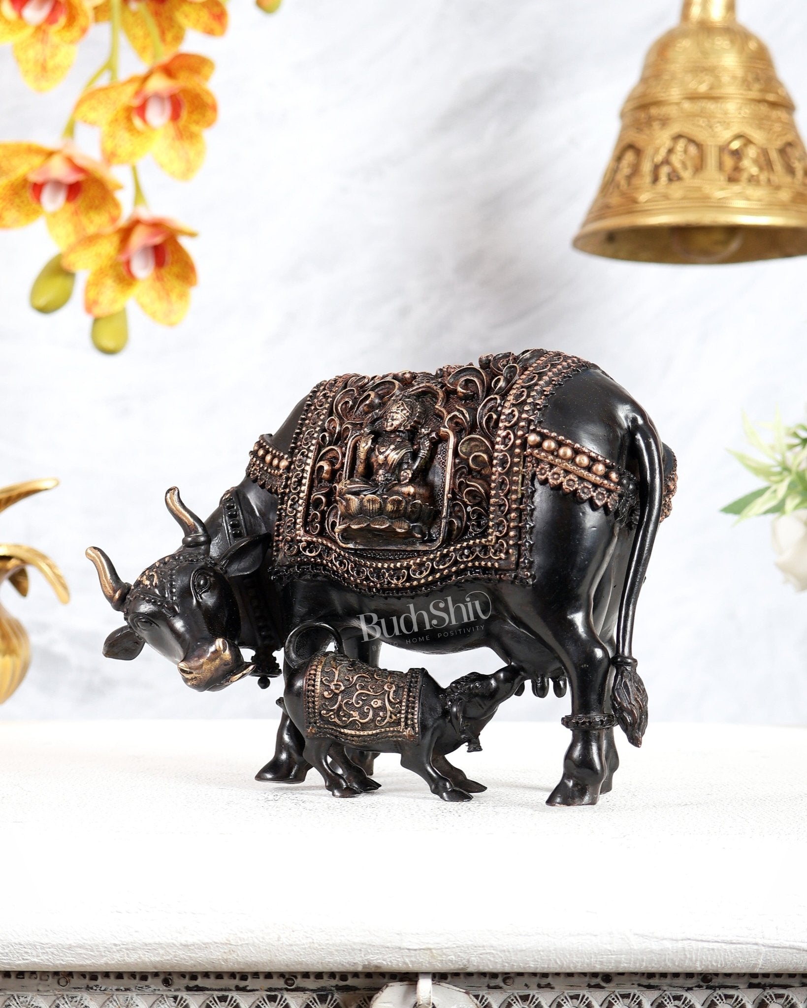 Brass Superfine Kamdhenu Cow with Calf Idol – Ganesh Lakshmi Carvings Black Finish 6" - Budhshiv.com