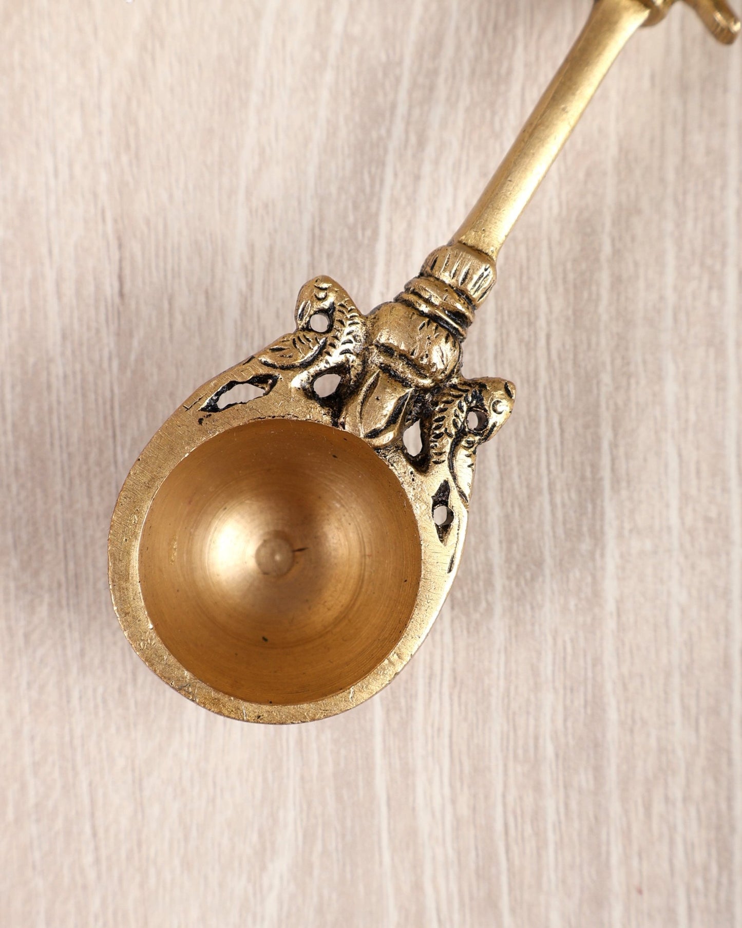 Brass Superfine Laddoo Gopal Design Hawan Spoon – Sruva Yagya Offering Ladle 8.6 inch - Budhshiv.com