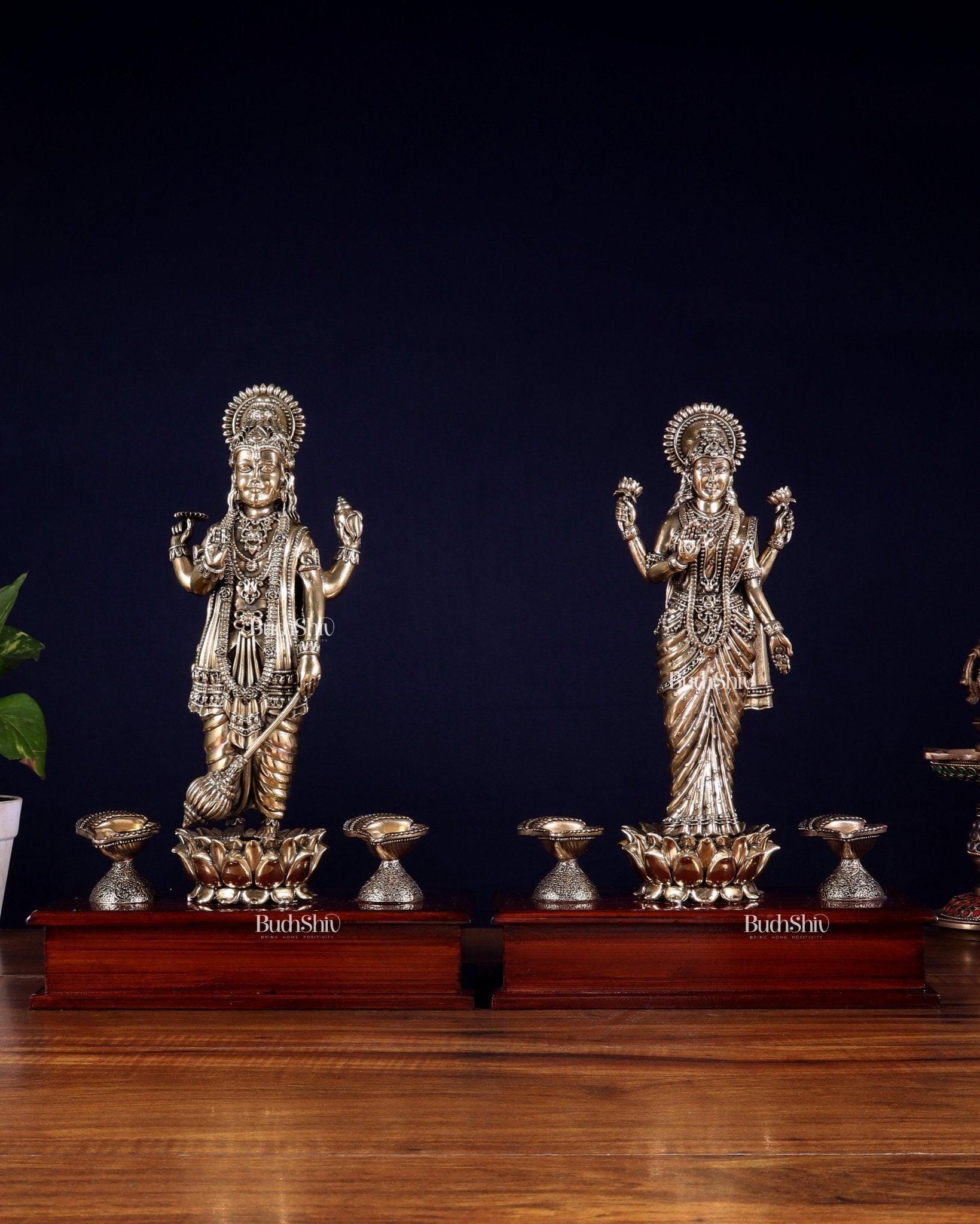 Brass Superfine Lakshmi Vishnu Pair with Diyas on Wooden Base 13 inch - Budhshiv.com