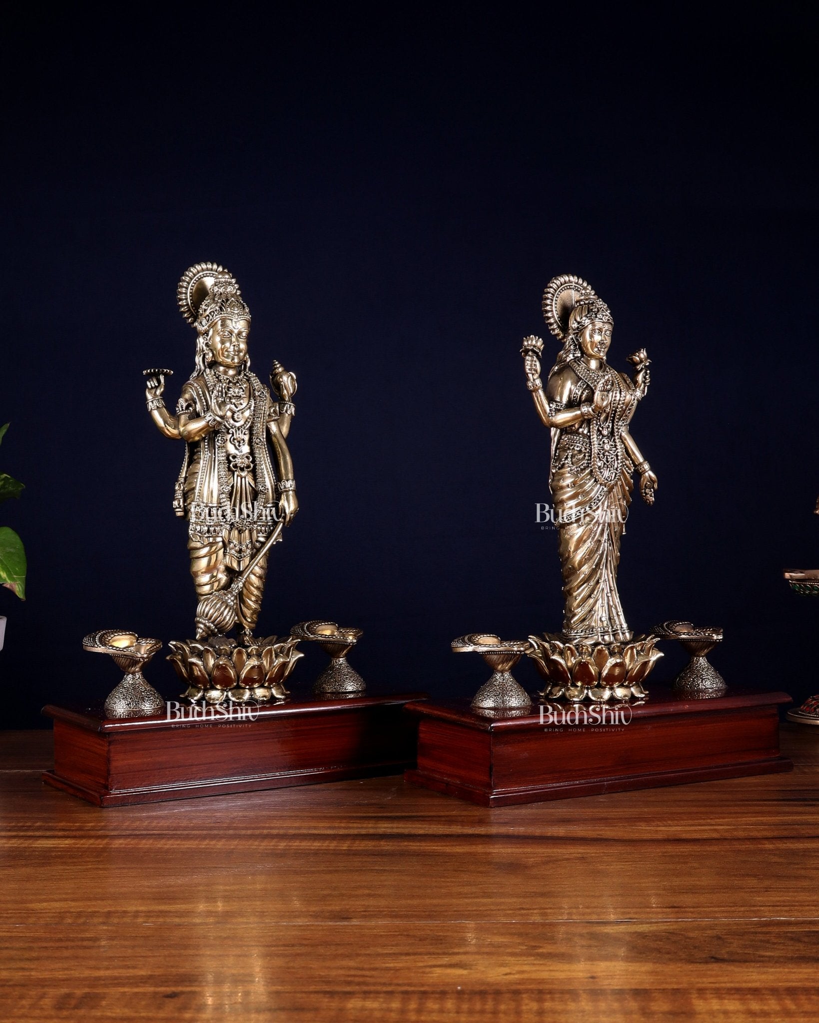 Brass Superfine Lakshmi Vishnu Pair with Diyas on Wooden Base 13 inch - Budhshiv.com