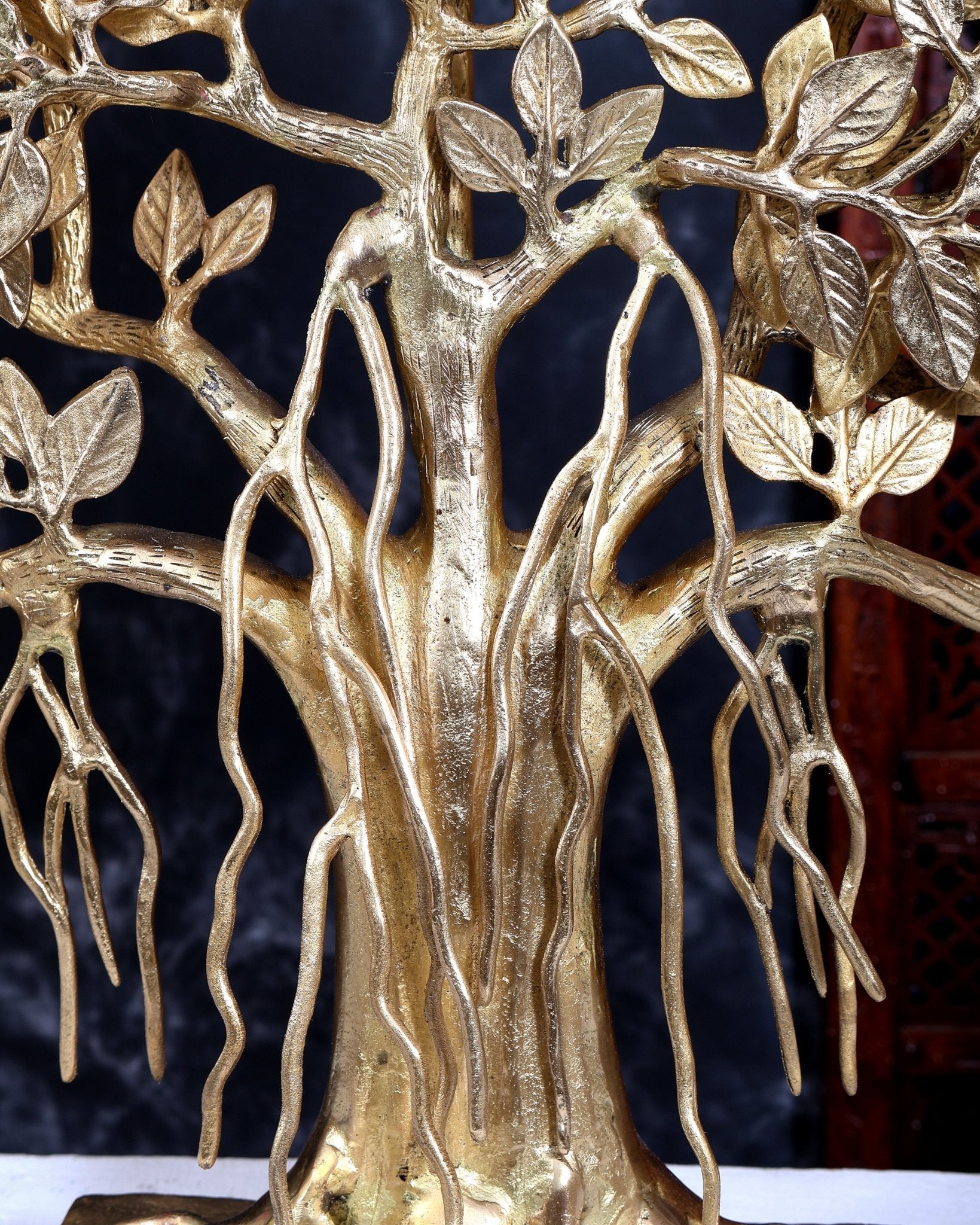 Brass Superfine Large Kalpavriksha Tree Tabletop Artefact | Birds & Hanging Roots 28 inch - Budhshiv.com