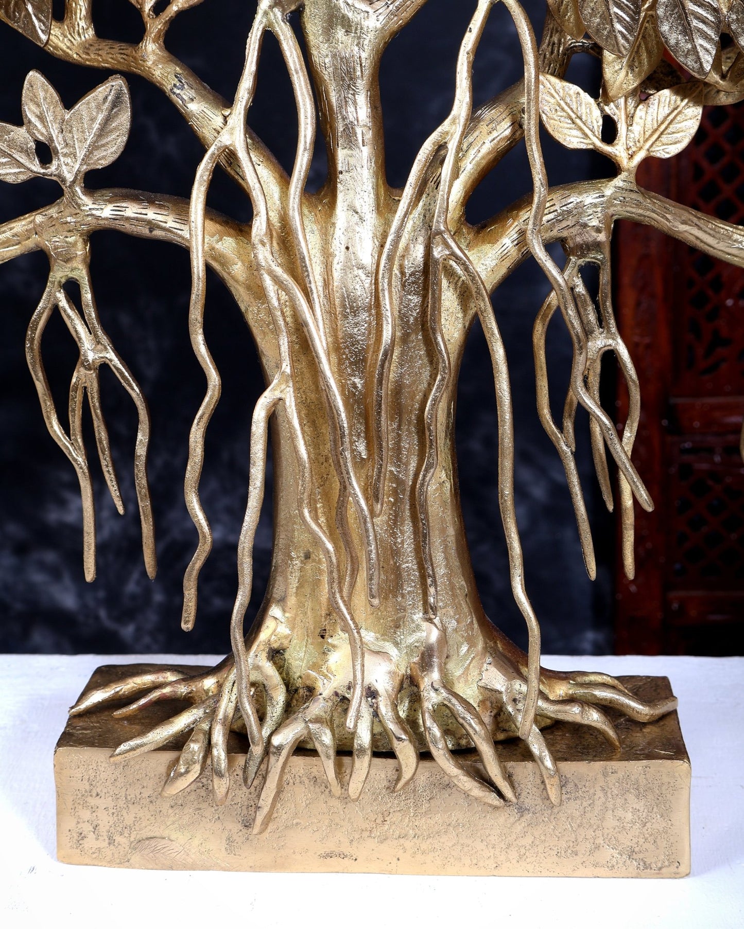 Brass Superfine Large Kalpavriksha Tree Tabletop Artefact | Birds & Hanging Roots 28 inch - Budhshiv.com