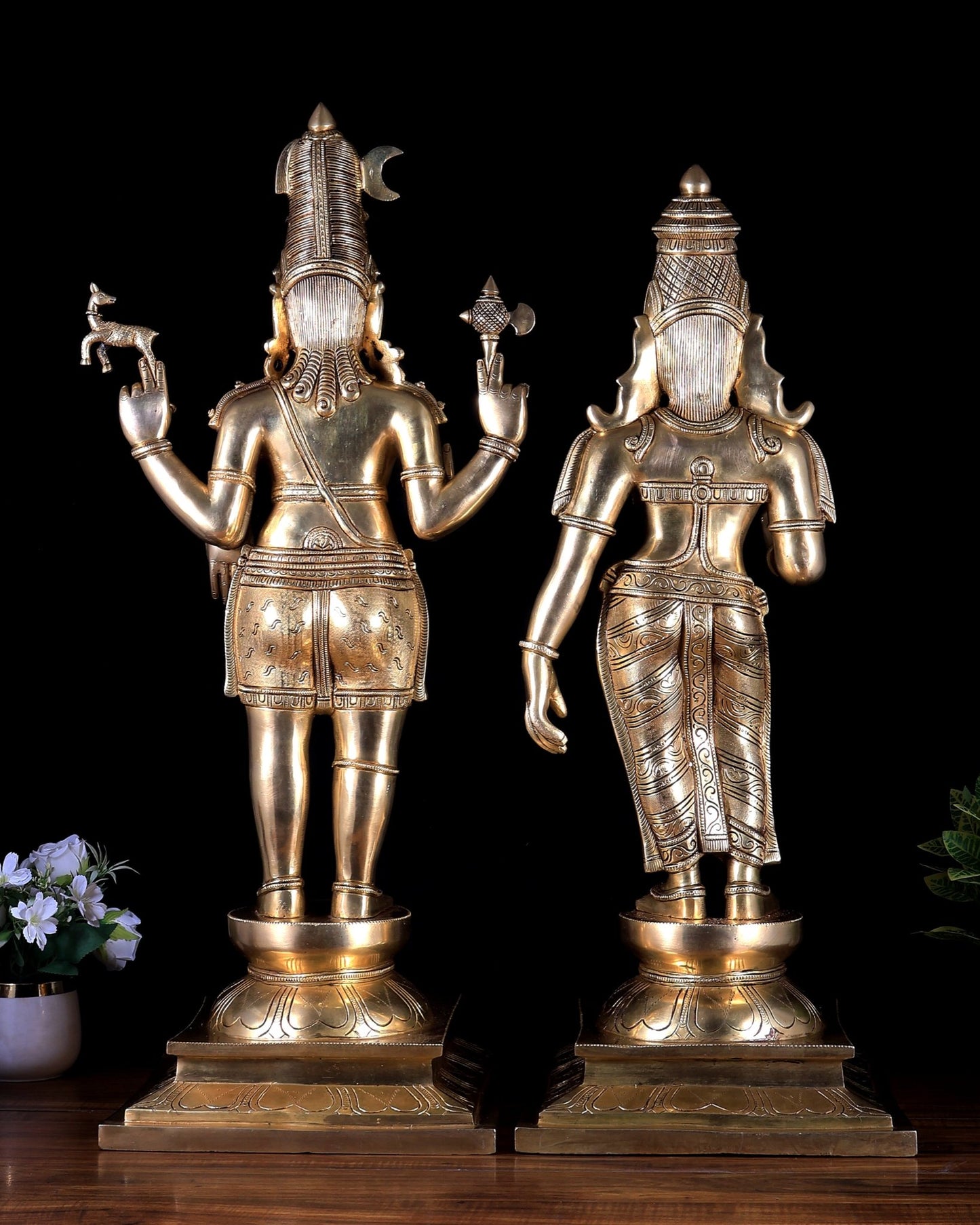 Brass Superfine Large Shiva Parvati Standing Kalyana Murti – Divine Wedding Form 32 inch - Budhshiv.com