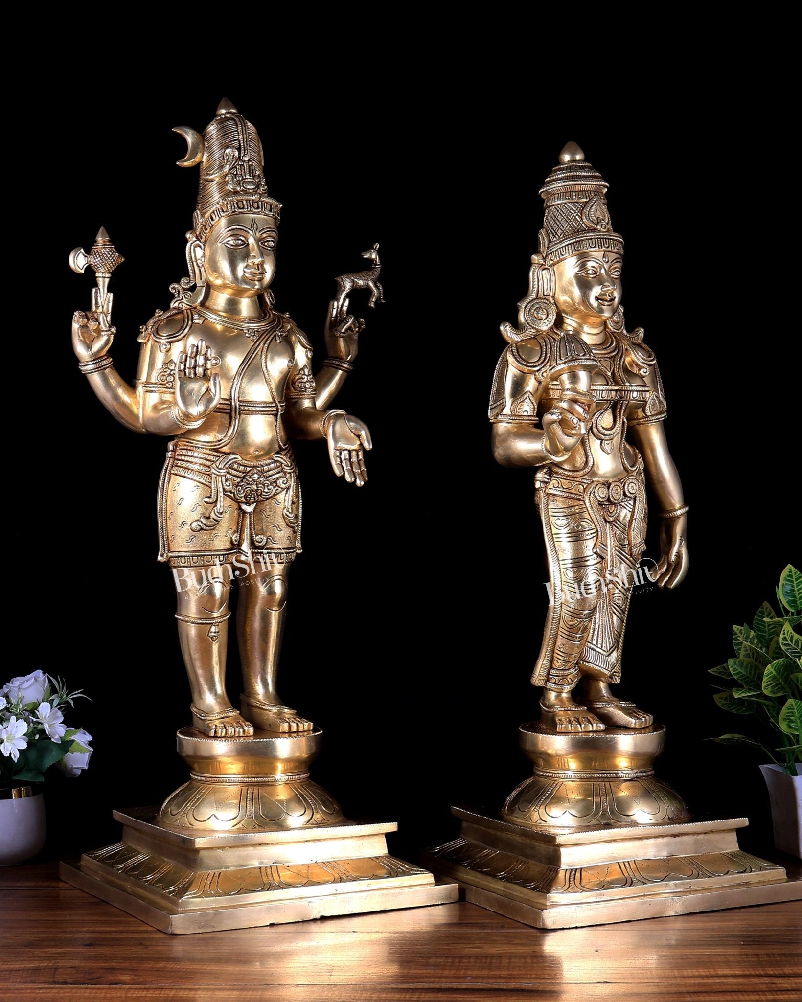 Brass Superfine Large Shiva Parvati Standing Kalyana Murti – Divine Wedding Form 32 inch - Budhshiv.com