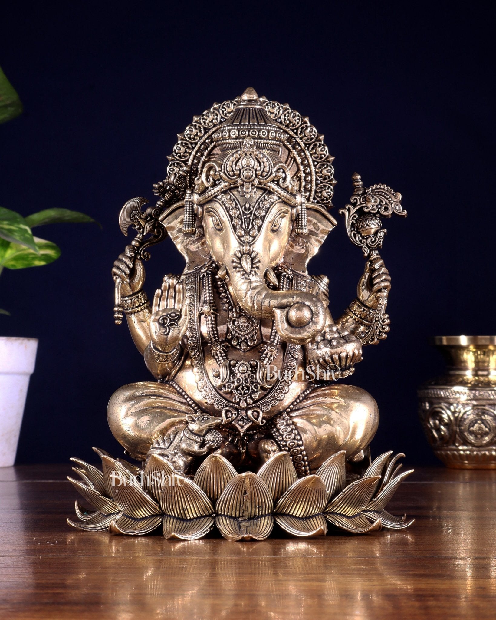 Brass Superfine Lord Ganesha Statue with Enhanced Carvings 8 inch - Budhshiv.com