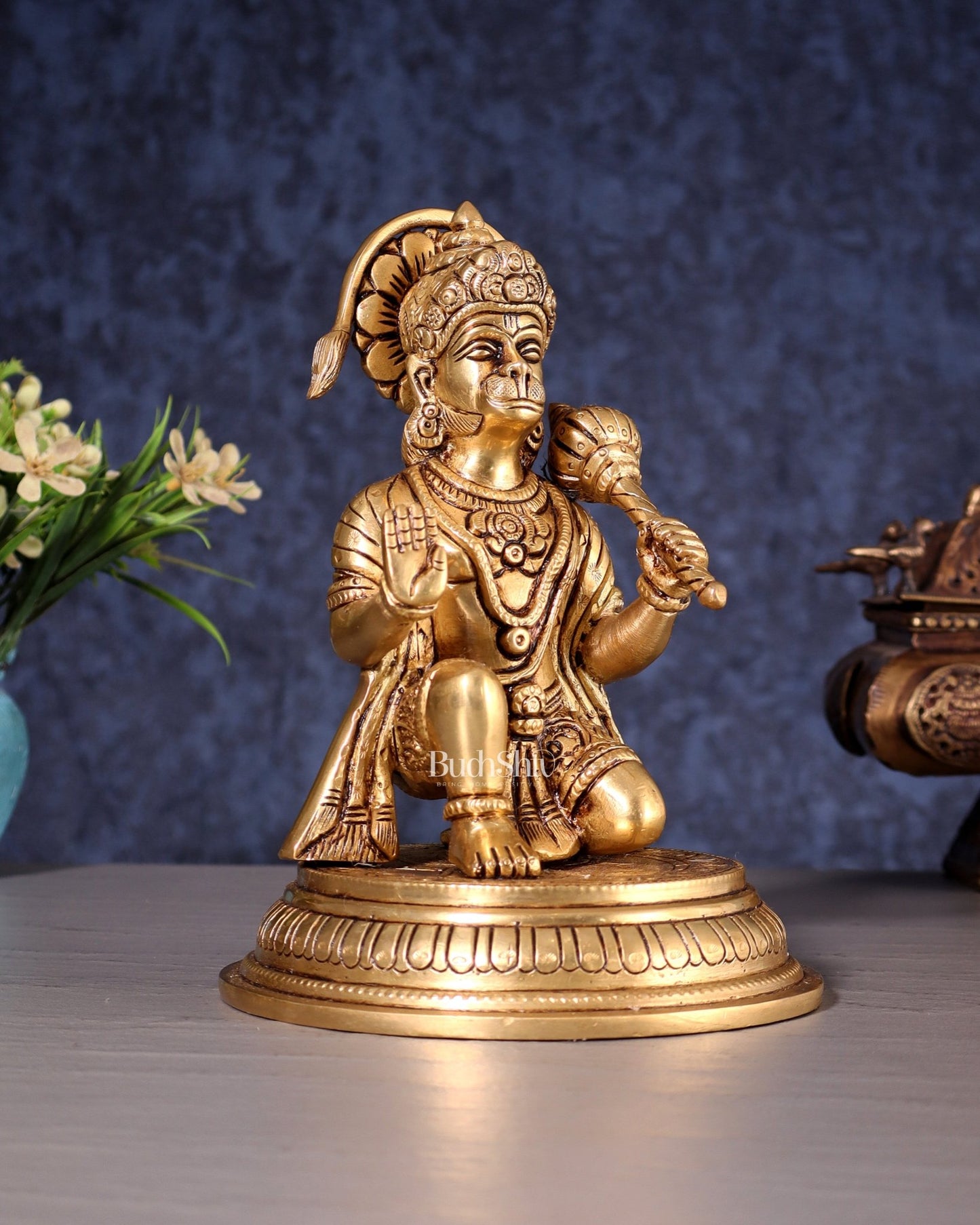 Brass Superfine Lord Hanuman Idol - 7" - Budhshiv.com