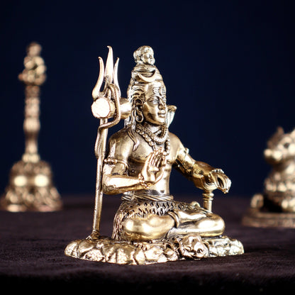 Brass Superfine Lord Shiva Aashirwaad Mudra Idol – Intricately Crafted 4 inch - Budhshiv.com