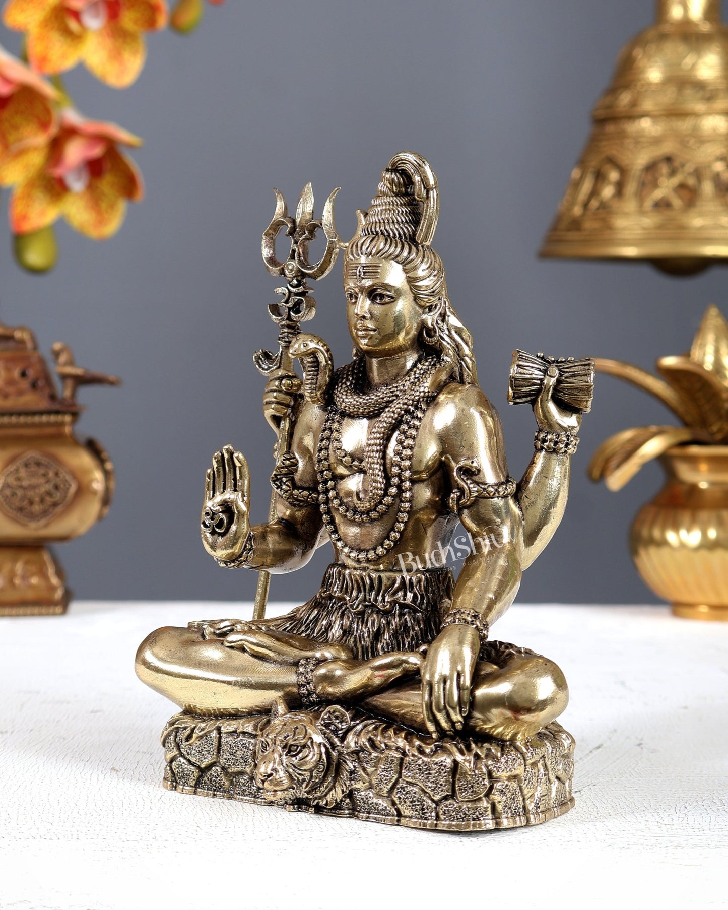 Brass Superfine Lord Shiva Idol in Aashirwad Mudra – Blessing Form Statue (6 Inches) - Budhshiv.com