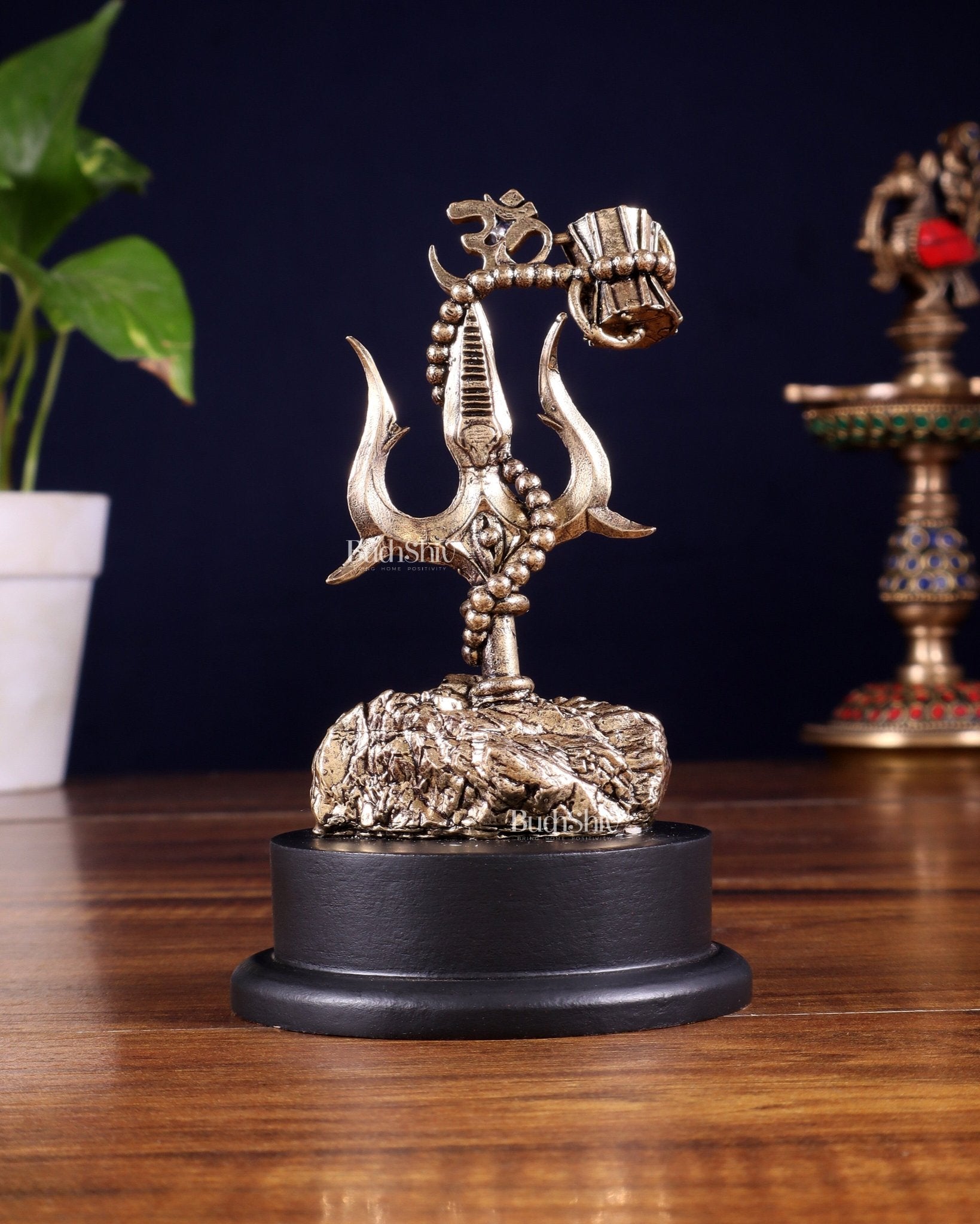 Brass Superfine Lord Shiva Trishul with Damru & Rudraksha Mala on MDF Base – 5 Inch - Budhshiv.com