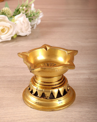 Brass Superfine Lotus Diya – Small Size Decorative Oil Lamp (2.5 Inch, 348 GM) - Budhshiv.com