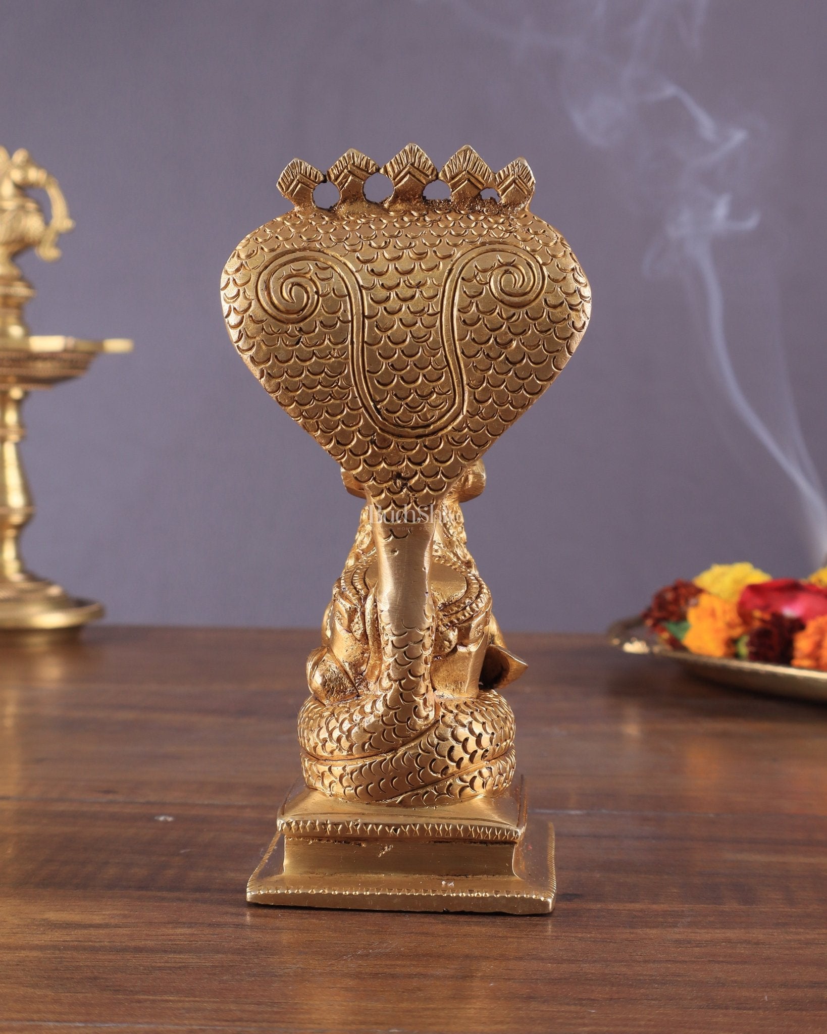 Brass Superfine Nandi with Vasuki Naag Idol 6" - Budhshiv.com