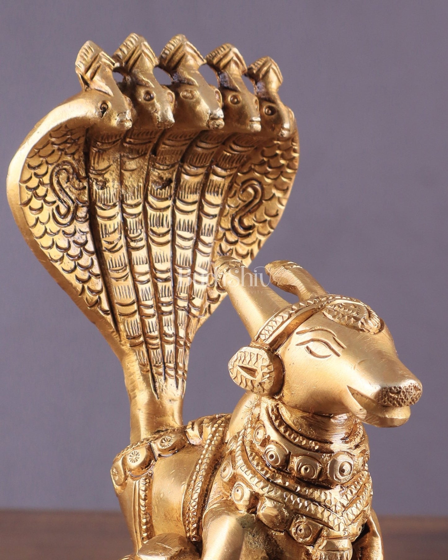 Brass Superfine Nandi with Vasuki Naag Idol 6" - Budhshiv.com
