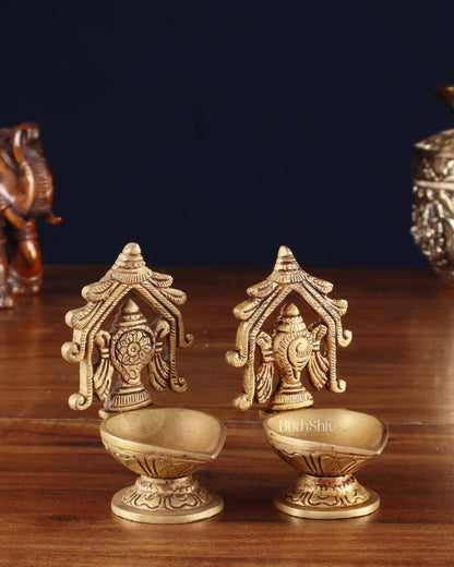 Brass Superfine Shankh Chakra Diya 3" - Budhshiv.com