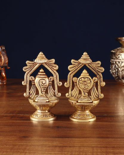 Brass Superfine Shankh Chakra Diya 4.5" - Budhshiv.com