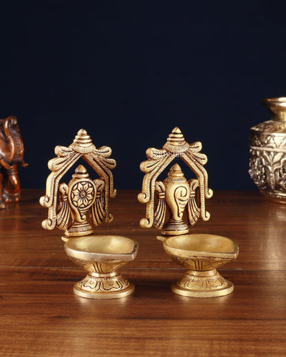 Brass Superfine Shankh Chakra Diya 4.5" - Budhshiv.com