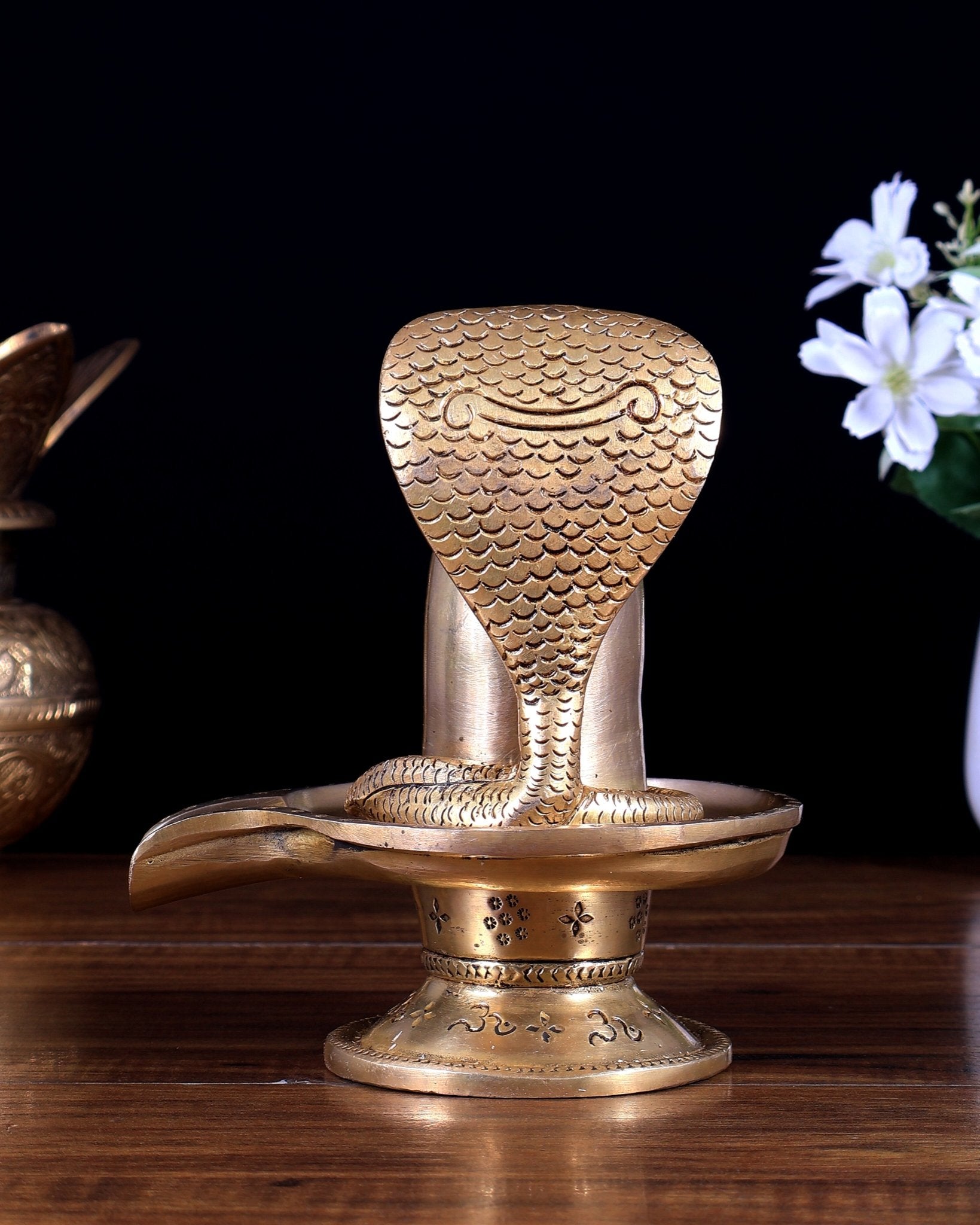 Brass Superfine Shiv Ling 6 inch - Budhshiv.com
