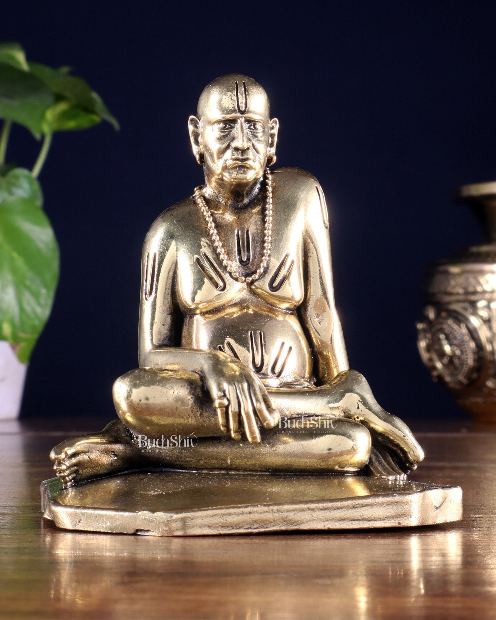 Brass Superfine Swami Samarth Idol 4 inch - Budhshiv.com