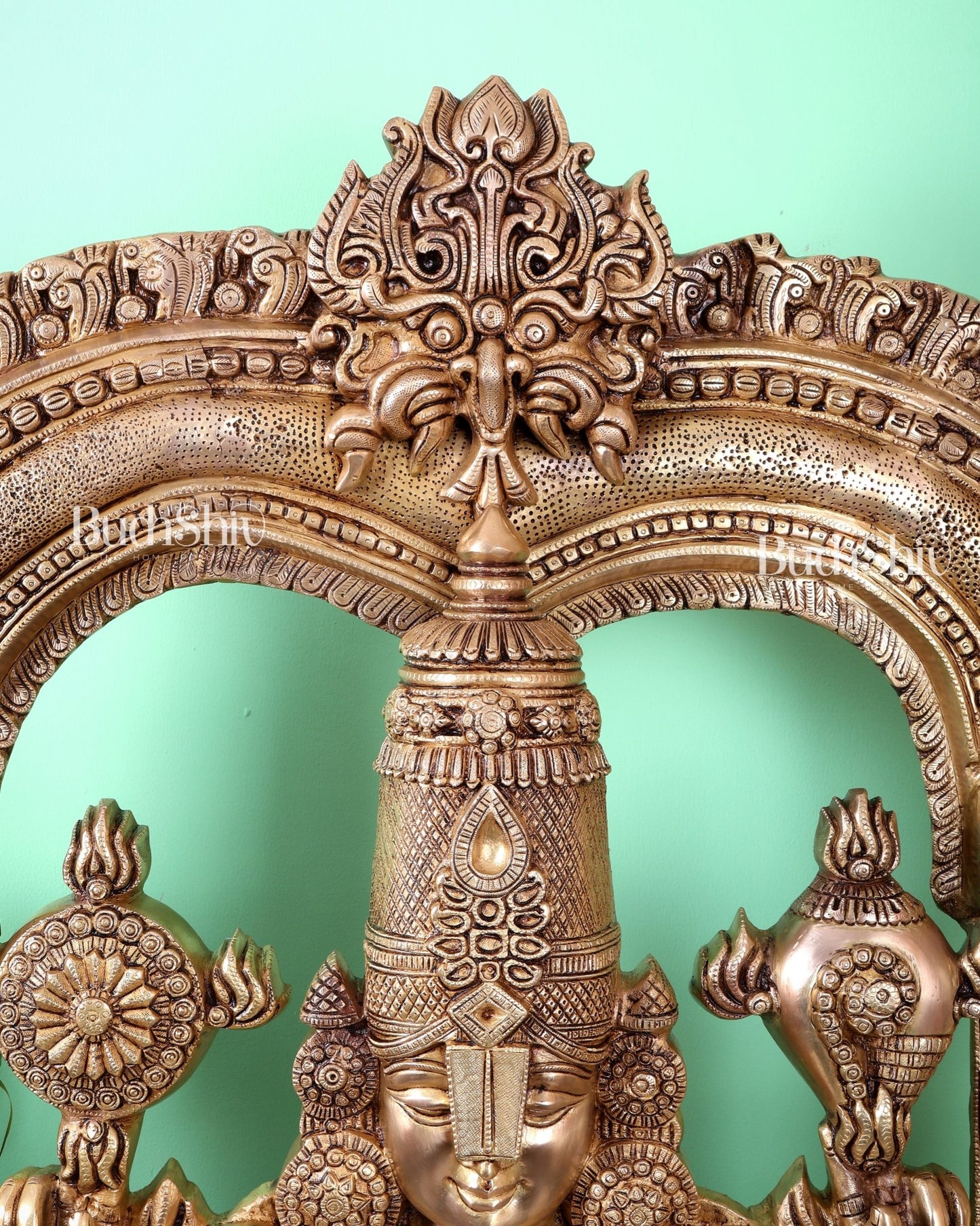 Brass Superfine Tirupati Balaji Statue with Thiruvarchi Prabhavali (53 Inch, 80 Kg) - Budhshiv.com